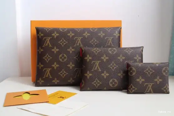 LOUIS KIRIGAMI POCHETTE VUITTON 0424